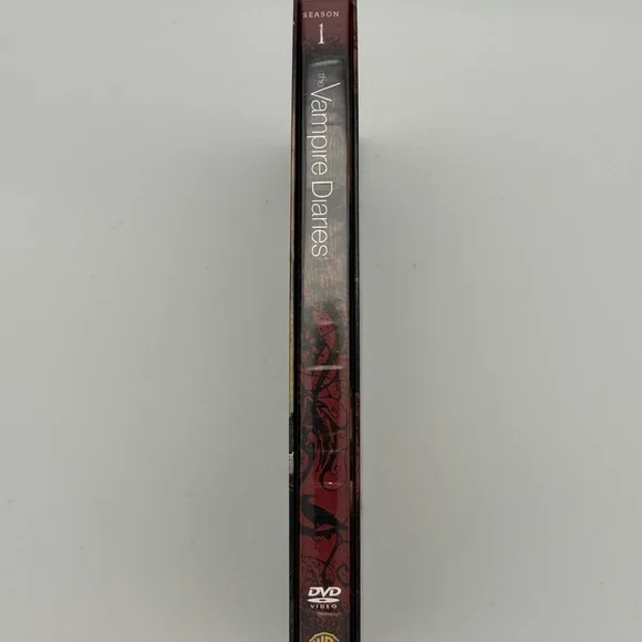The Vampire Diaries Complete First Season DVD - Picture 3 of 6